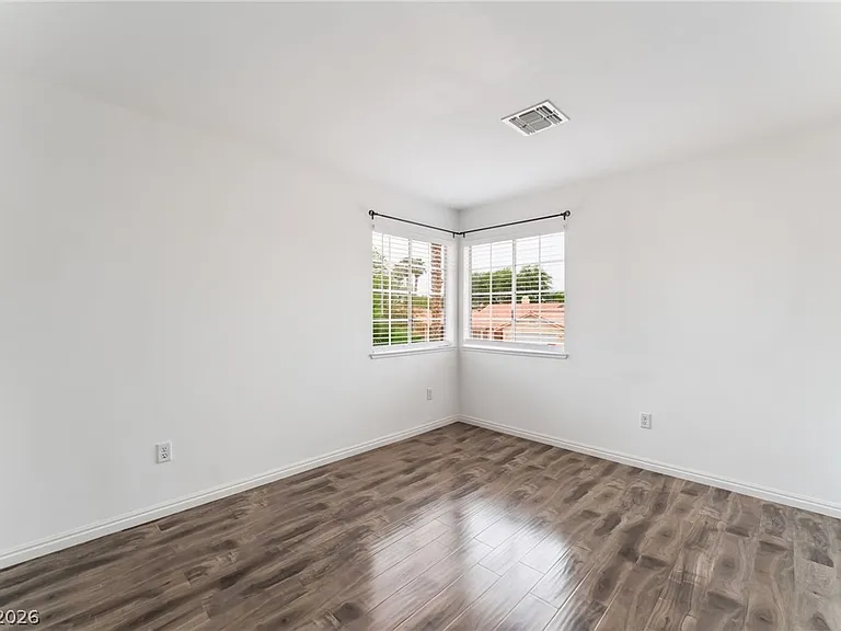 7425 Copper Crown Ct — Photo 34