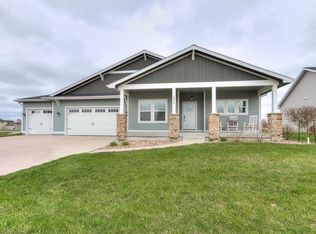 2855 Aberdeen Dr, Ames, IA 50010