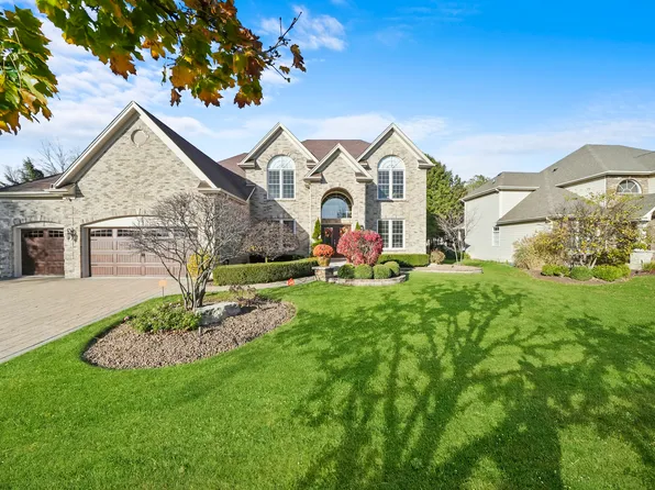 26232 W Oak Crest Ln, Plainfield, IL 60585
