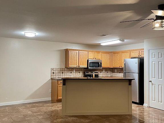 3rd image of 89 Princeton Ave #89