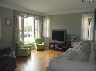 17113 Sedalia Ave, Cleveland, OH 44135