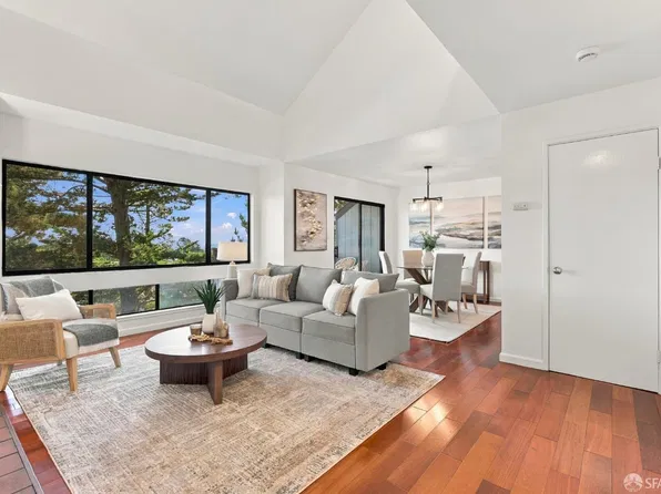352 Innisfree Dr, Daly City, CA 94015