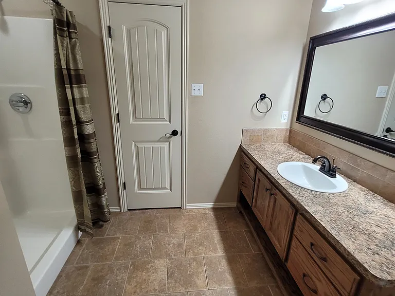 2326 Amy Ln — Photo 10