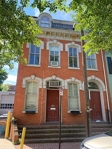 128 N Pine St Photo 1
