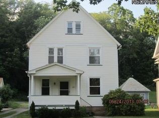 323 E Chestnut St, Lisbon, OH 44432