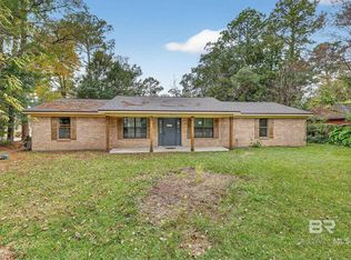 21895 2nd St, Silverhill, AL 36576