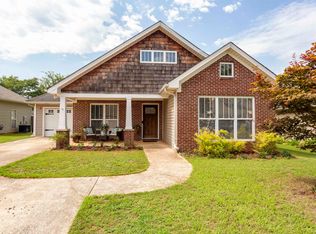 153 Stonecreek Pl, Calera, AL 35040