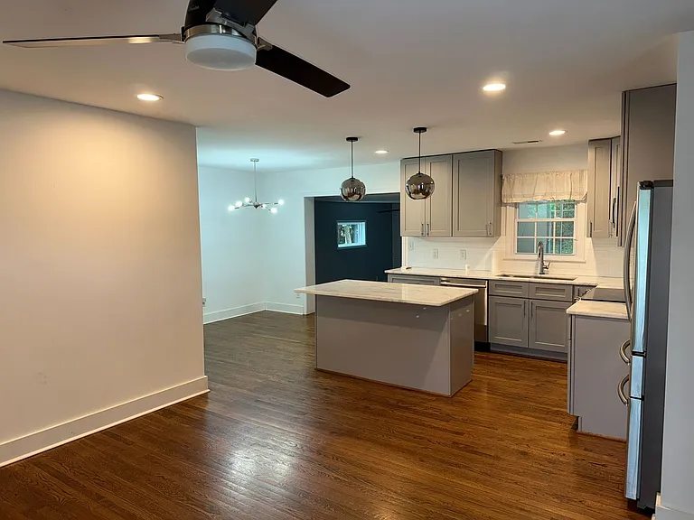 3516 Birch Ct — Photo 2