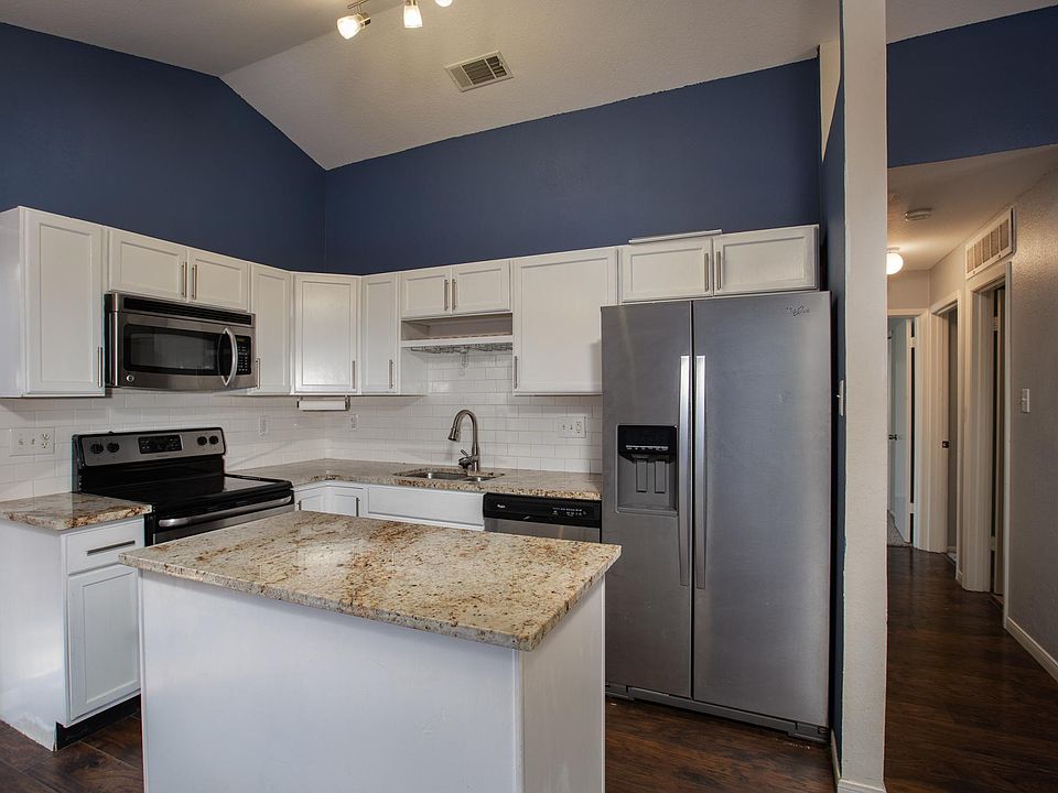 1st image of 1015 E Yager Ln Unit 80
