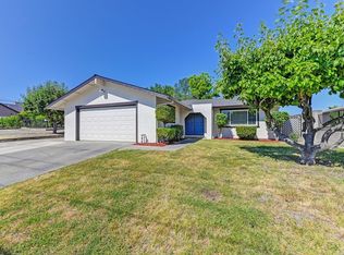 5929 Dewey Dr, Citrus Heights, CA 95621