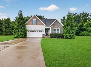 84 Dot Ct, Fuquay Varina, NC 27526
