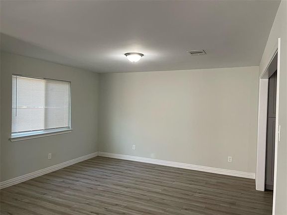 4th image of 16278 Indian Mill Dr