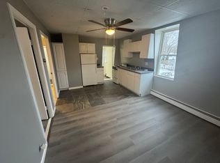 161 Linwood St UNIT B, Uxbridge, MA 01569