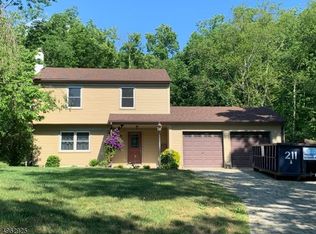 173 Mudtown Rd, Wantage, NJ 07461
