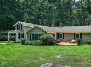 253 Bullet Hole Rd, Mahopac, NY 10541