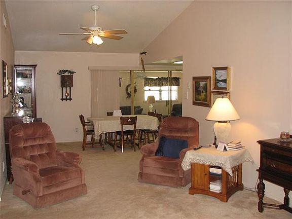 3rd image of 2001 Weeden Dr