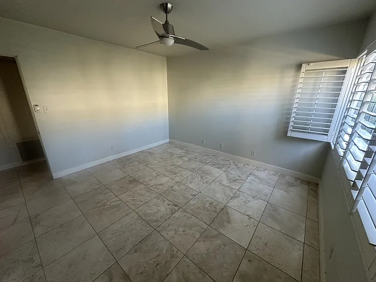 1820 Sandcliff Rd — Photo 24