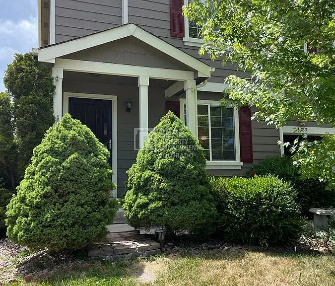 4283 W Kenyon Ave — Photo 1