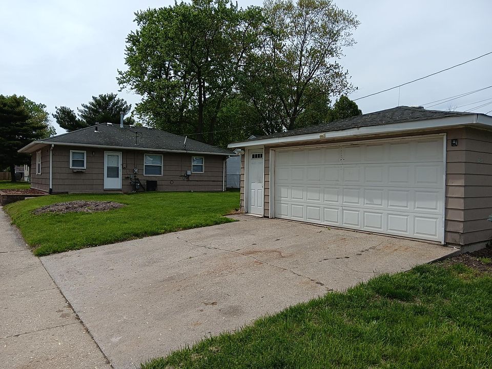 2nd image of 7423 White Oak Ave