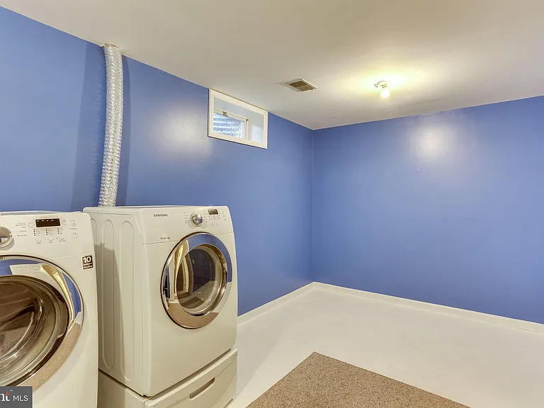 839 N Greenbrier St — Photo 36