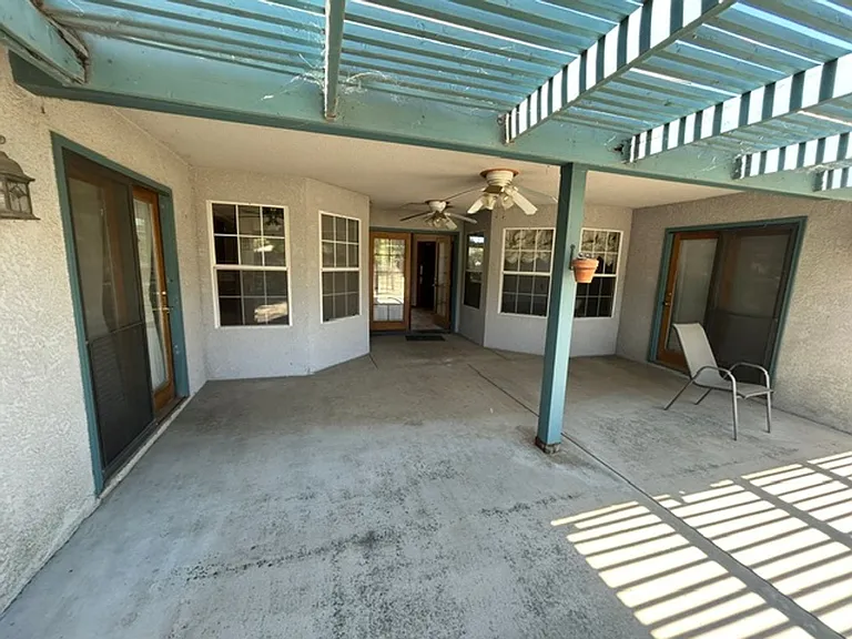 5730 W Laura Ct — Photo 49