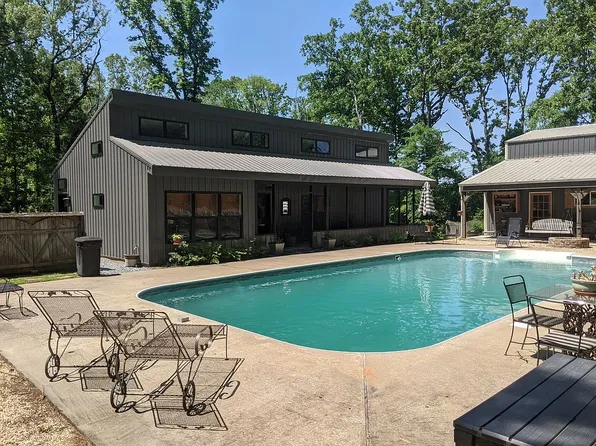 10040 Gallups Xrds, Harpersville, AL 35078