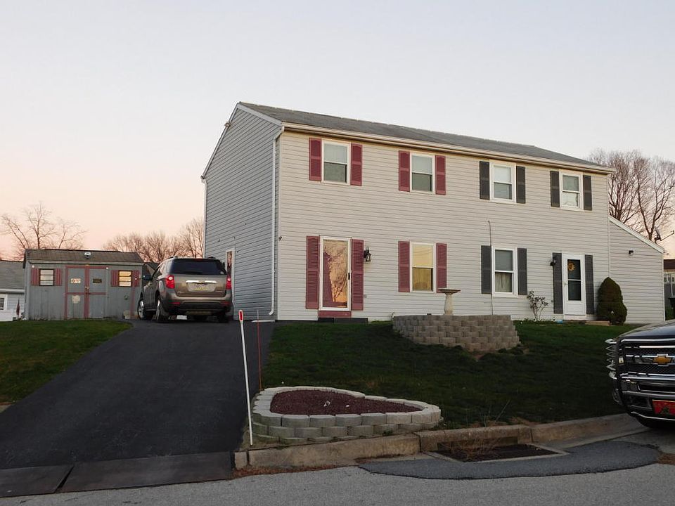 2nd image of 2012 Aspen Ln