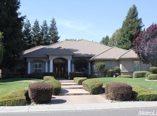 10419 Saint Andrews Dr, Oakdale, CA