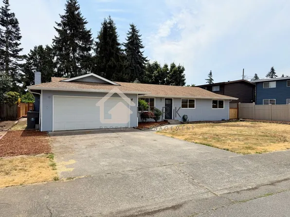 3605 NE 10th Ct, Renton, WA 98056