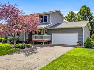 13165 295th St, Lindstrom, MN 55045