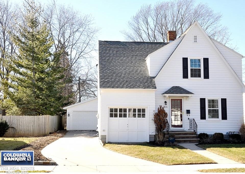 3 BR Character w/ Updates!