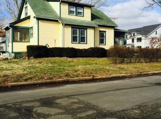 118 E Harvard St, Lakewood, NJ 08701
