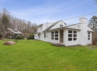 45 Tinkertown Rd, Pleasant Valley, NY 12569