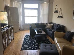 1029 W Montana St APT 2, Chicago, IL 60614