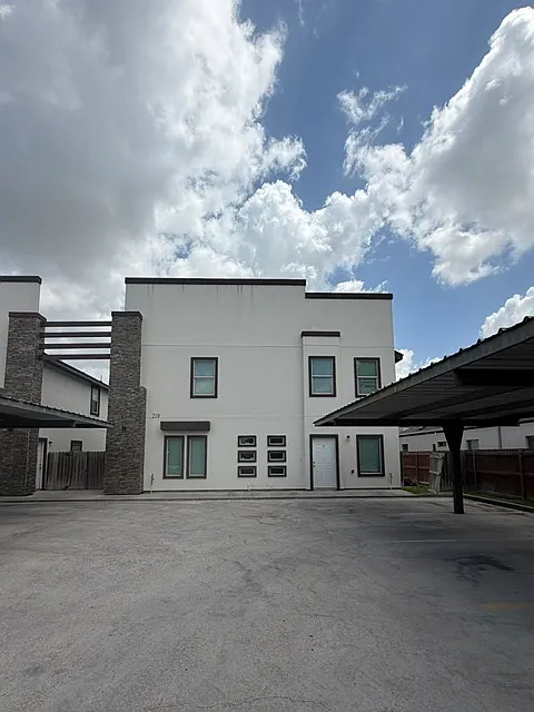 219 Fig Drive - 3 — Photo 1
