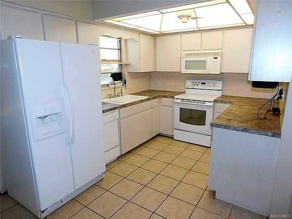 2nd image of 5562 W Bungalow Ct