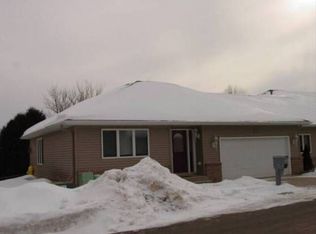 148 Whispering Ln, Winona, MN 55987