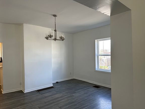 2nd image of 41 S Oakley Ave
