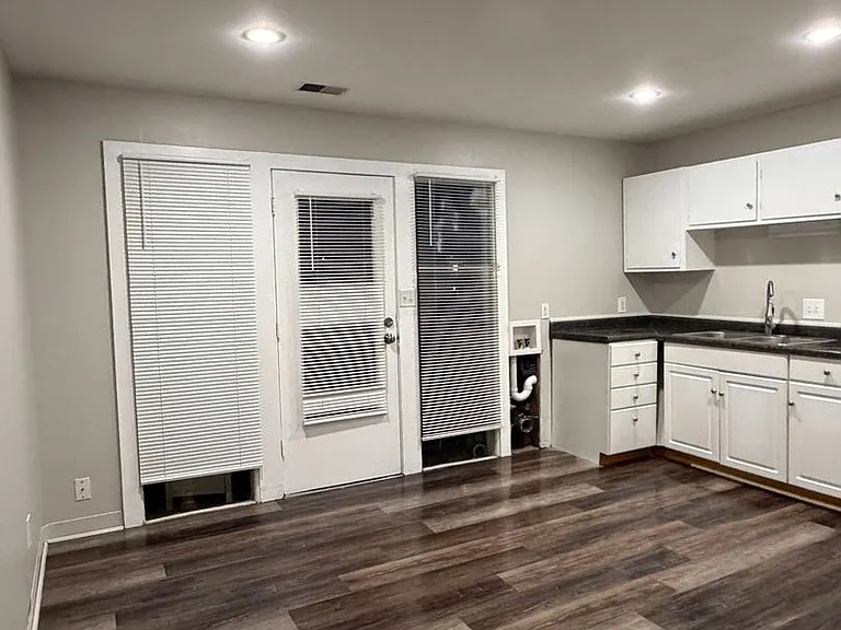 6118 Dickson Rd — Photo 13