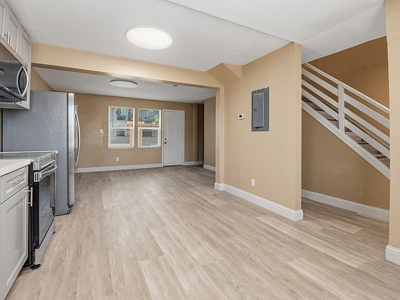 4th image of 1639 E 6th St #1639