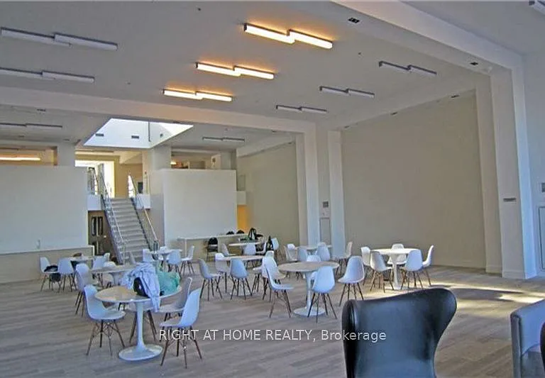 36 Lisgar St #831W — Photo 4