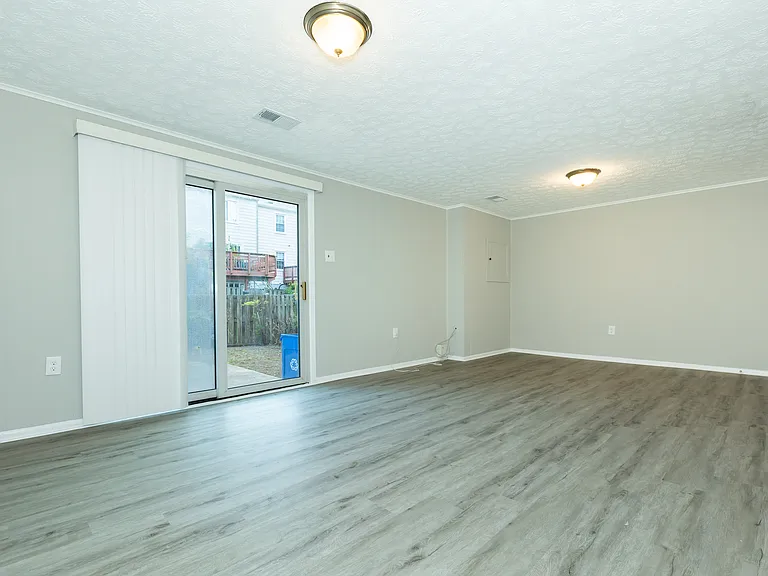 10 Marwood Ct — Photo 39