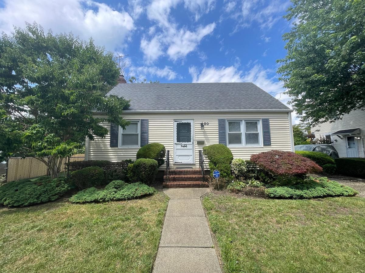 50 Francine Ave, Massapequa, NY 11758 | Zillow