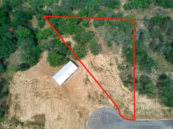 109 Grace Ln, Dale, TX 78616