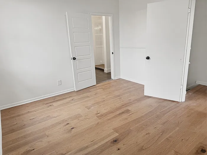 1321 Hermes Ave — Photo 3