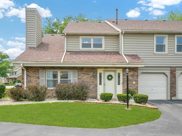 9232 Whitehall Ln #36C, Orland Park, IL 60462