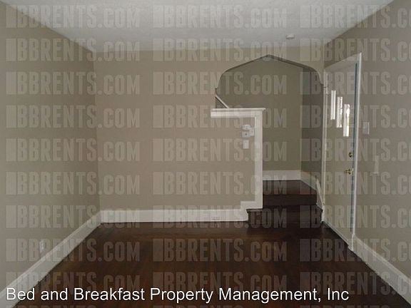 2nd image of 1974 Garden Ln