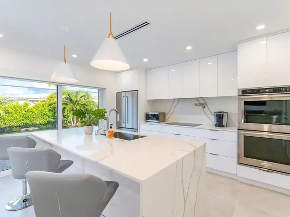 6600 NE 21st Dr, Fort Lauderdale, FL 33308