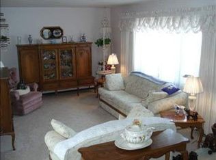 300 16th Ave SE, Minot, ND 58701