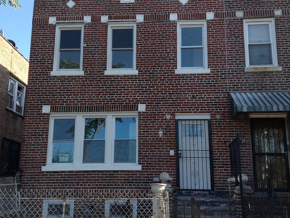 1st image of 101-02 31st Ave